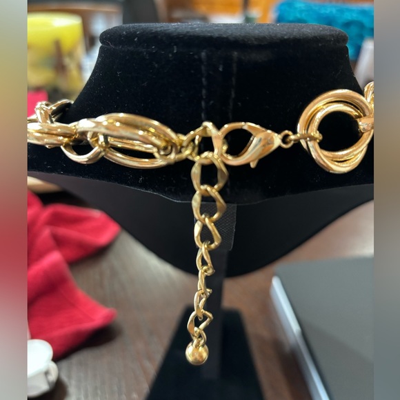 Double link chunky choker. Unmarked heavy. EUC. Beautiful shine. - Picture 3 of 6